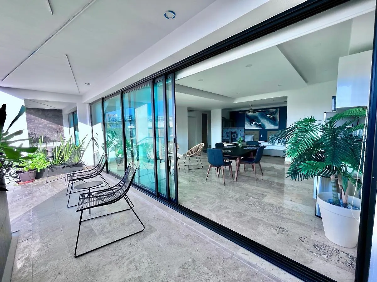 Apartamento 2Bdr Con Jacuzzi! Playa del Carmen Mexico